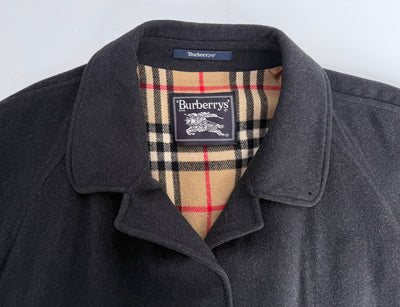 Abrigo Burberry (XL)