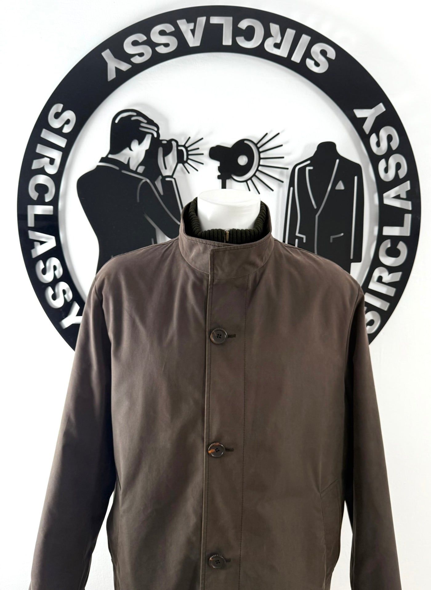 Abrigo Burberry (XL)