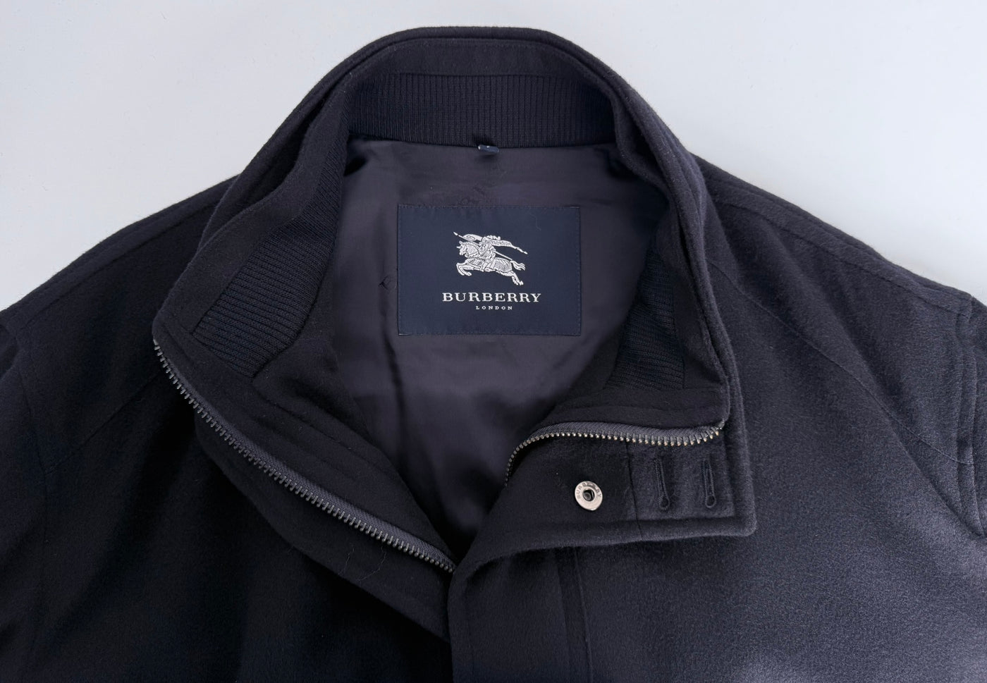 Abrigo Burberry (XXXL)