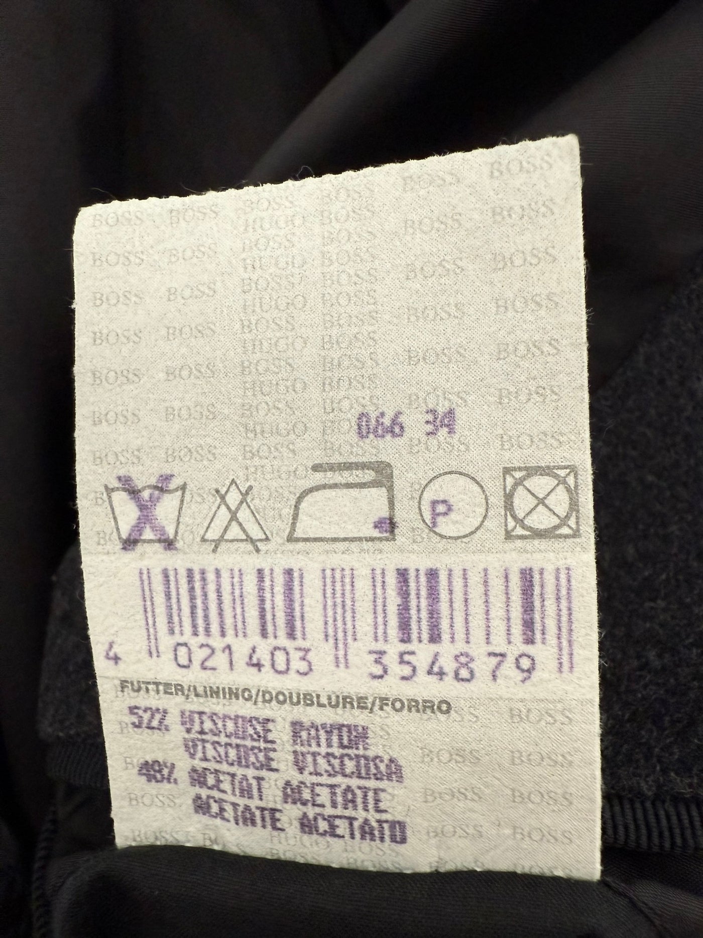 Abrigo Hugo Boss (XXL)
