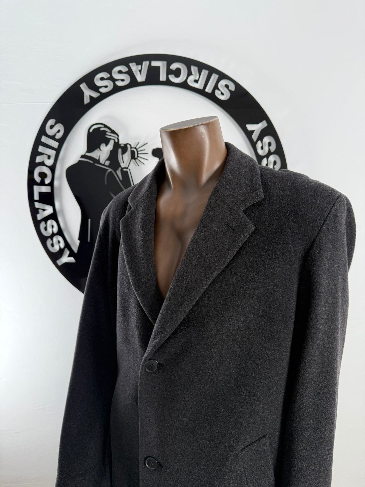 Abrigo Hugo Boss (XXL)