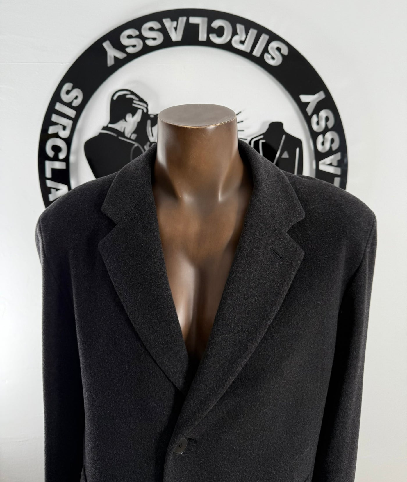 Abrigo Hugo Boss (XXL)
