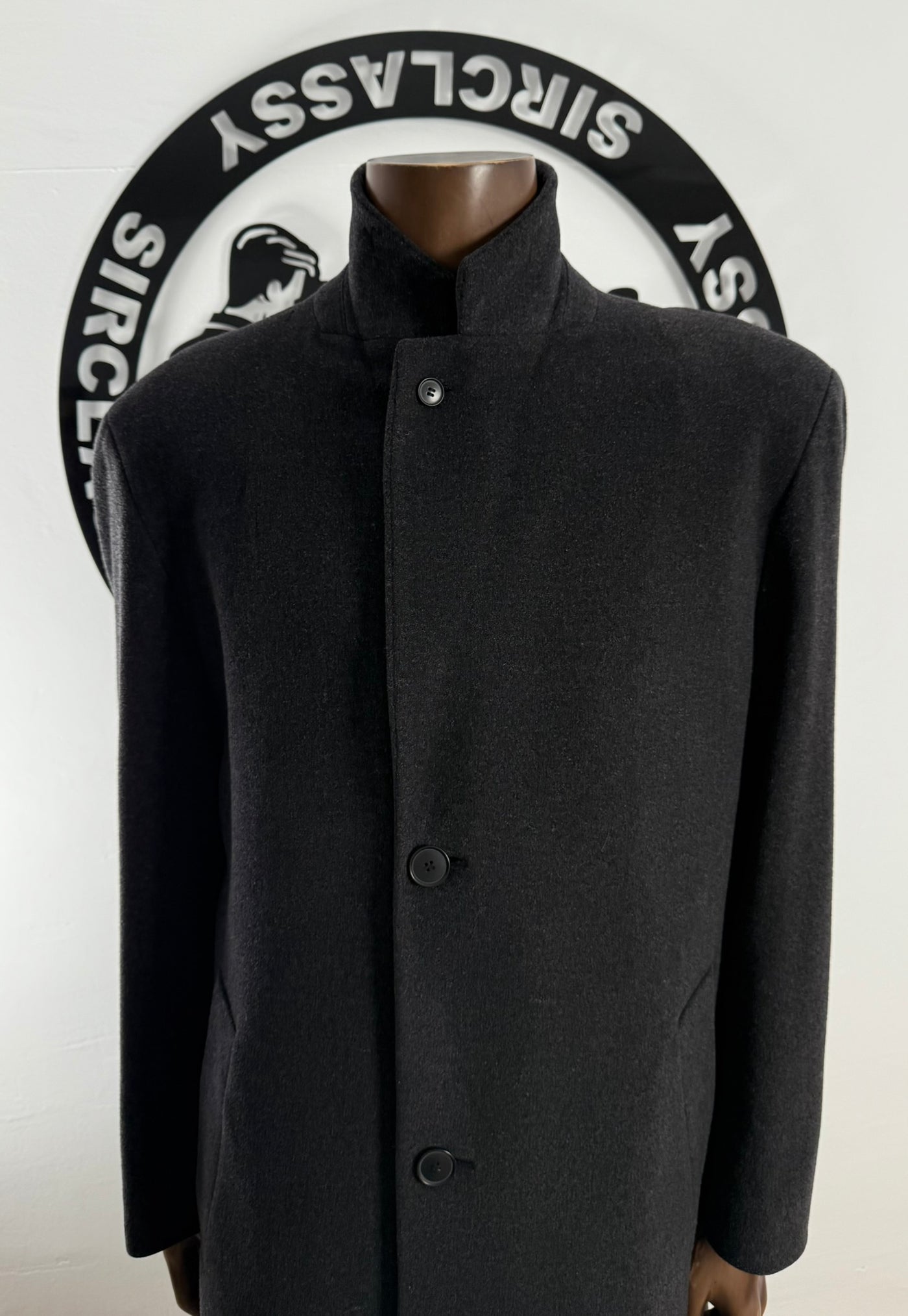 Abrigo Hugo Boss (XXL)