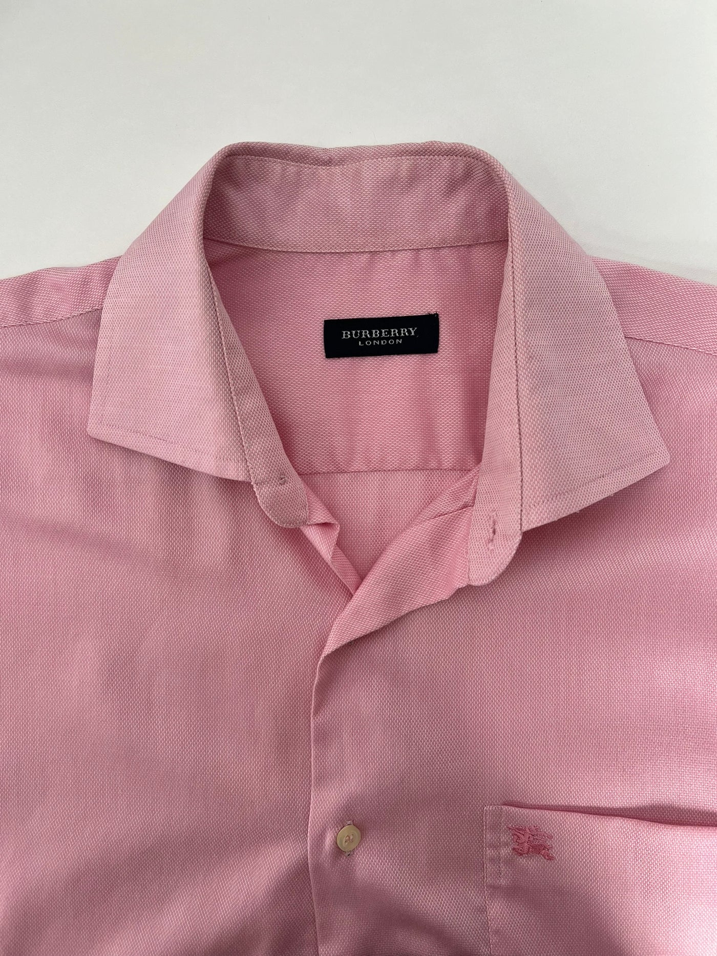 Camisa Burberry (M)