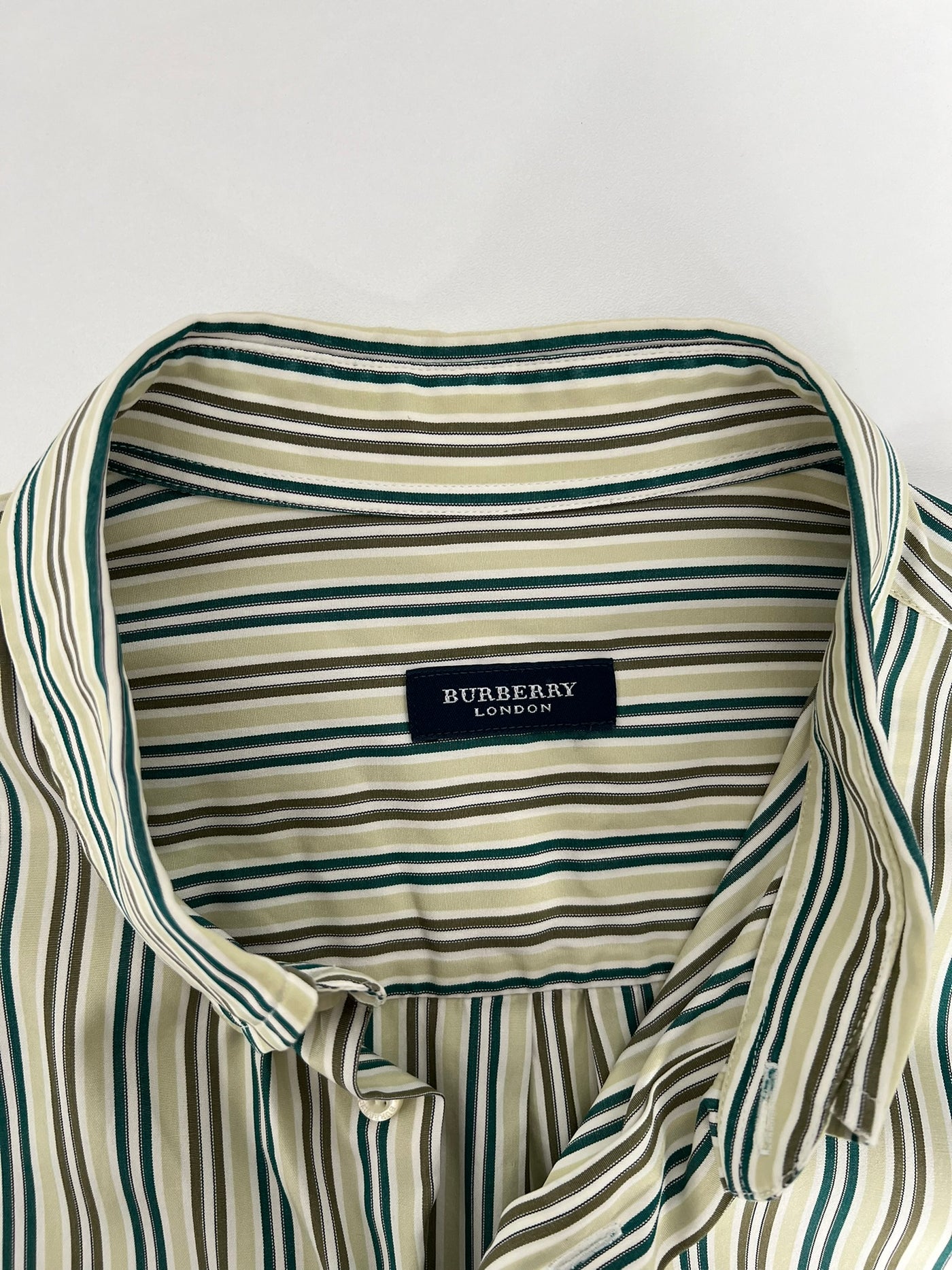 Camisa Burberry (XXL)