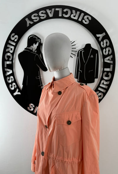 Gabardina Burberry (L)