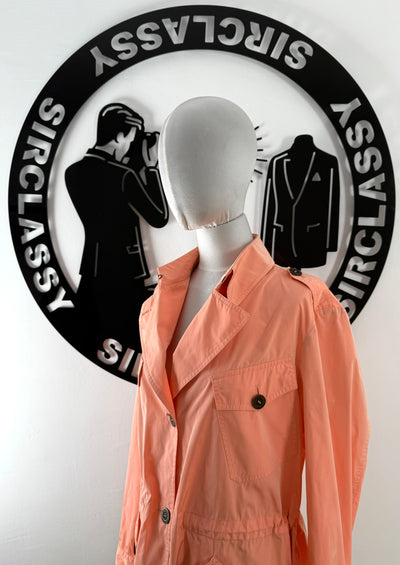 Gabardina Burberry (L)