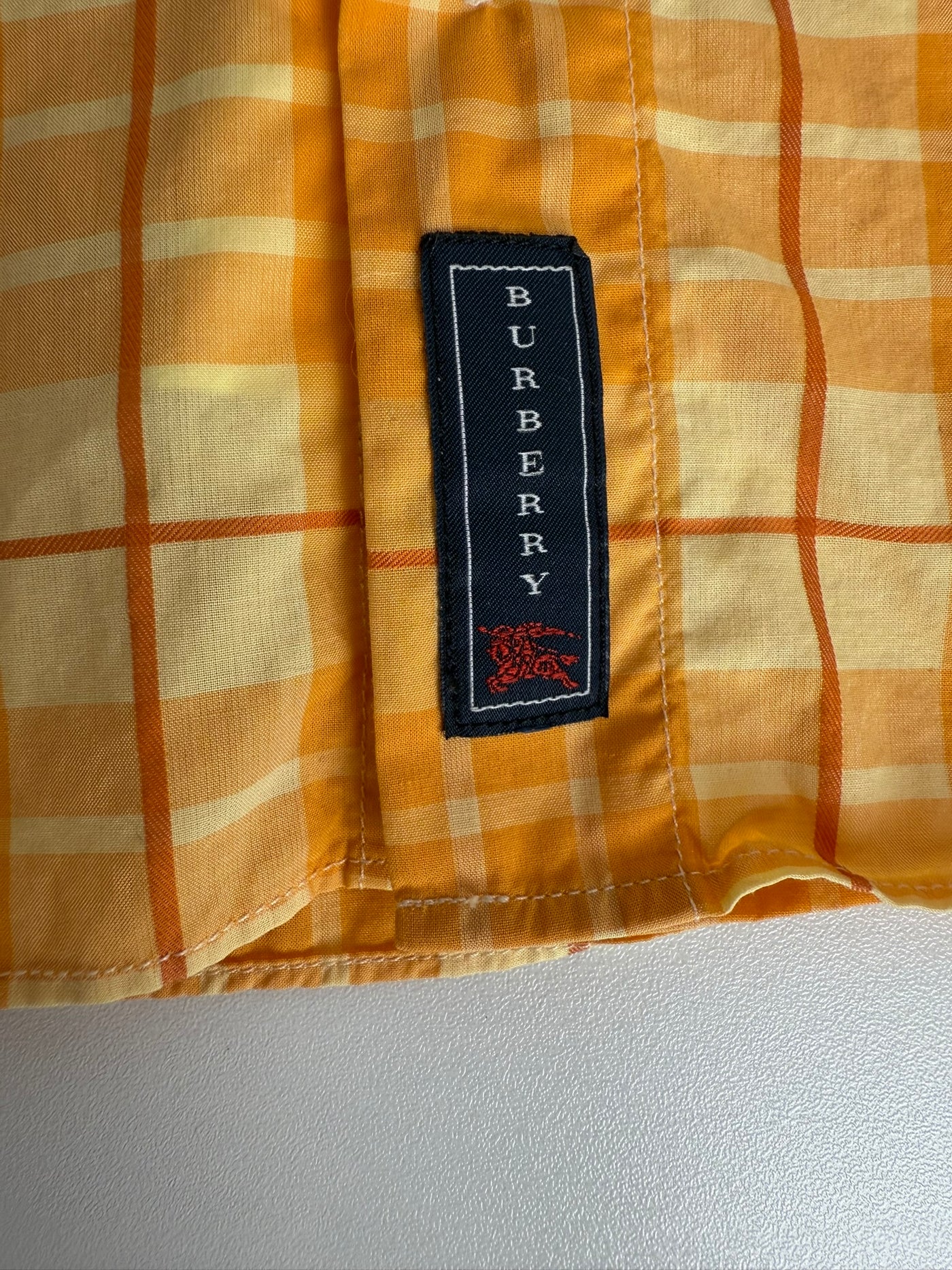Camisa Burberry (XS)