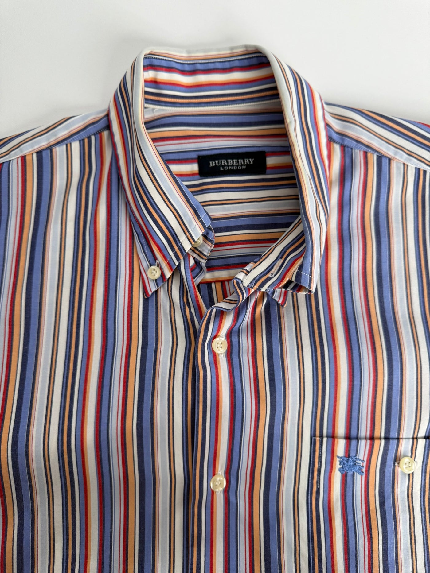 Camisa Burberry (M)