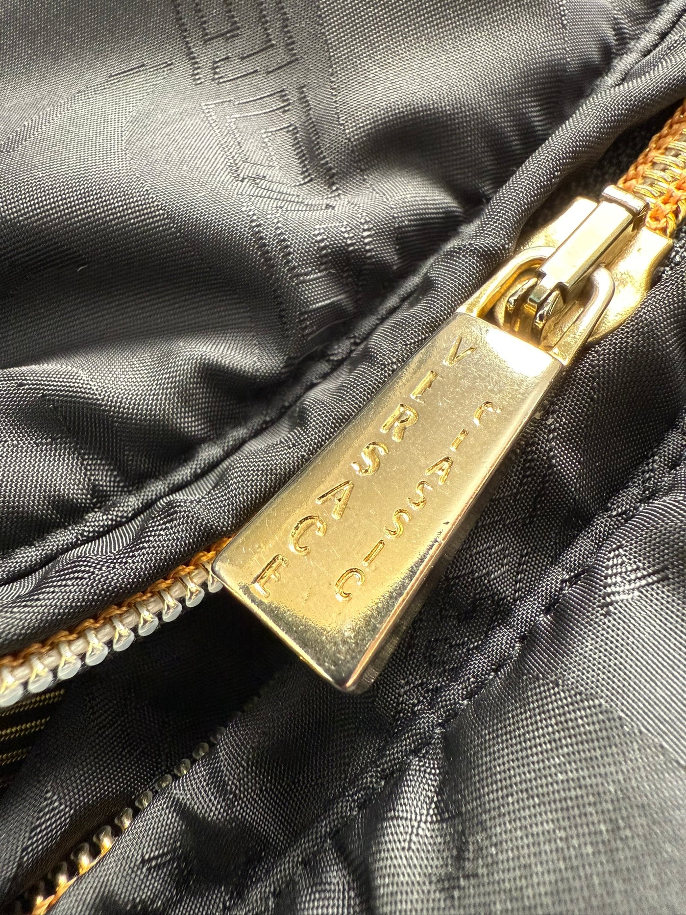 Abrigo Versace (M)