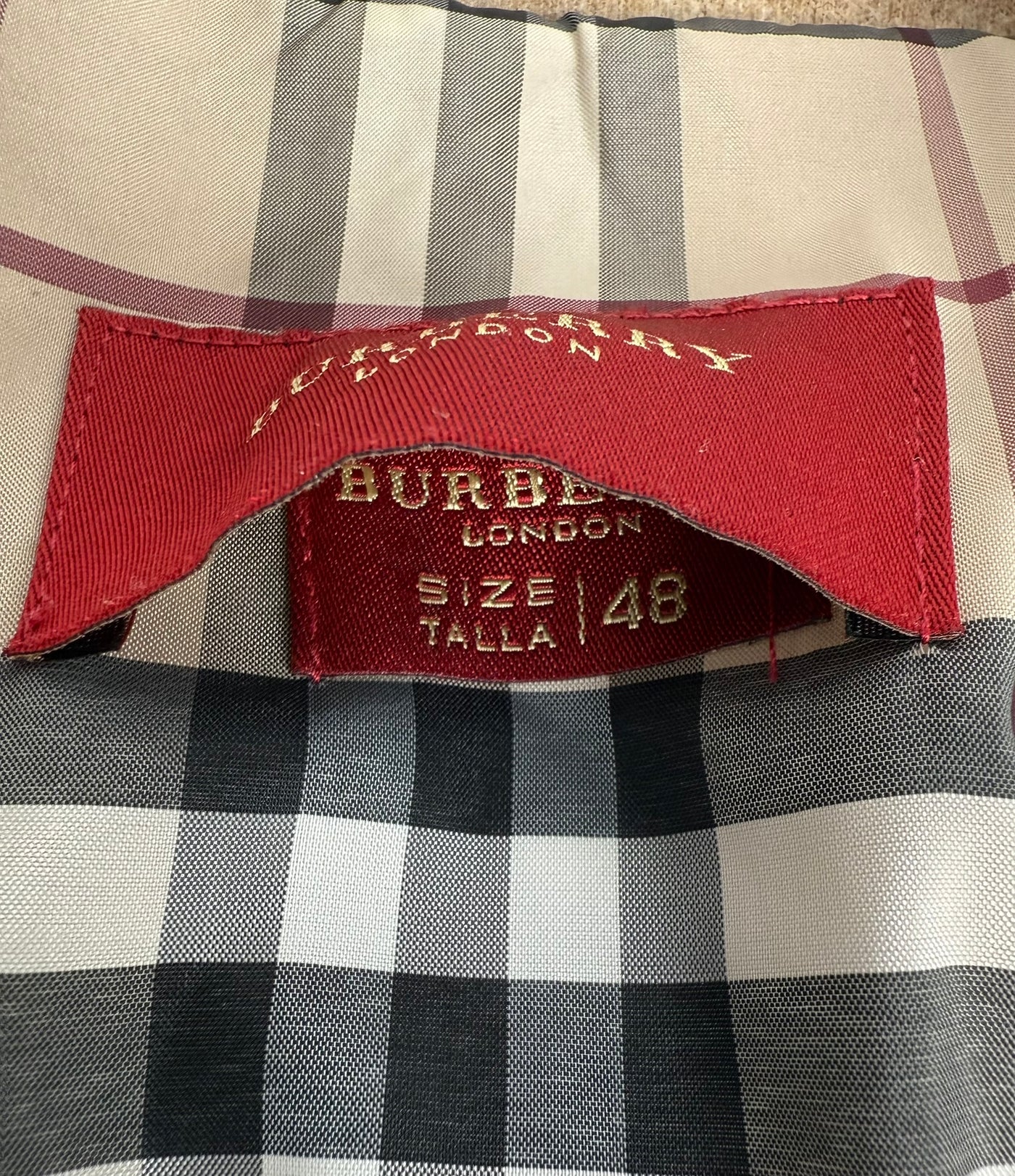 Chaqueta Burberry (XL)
