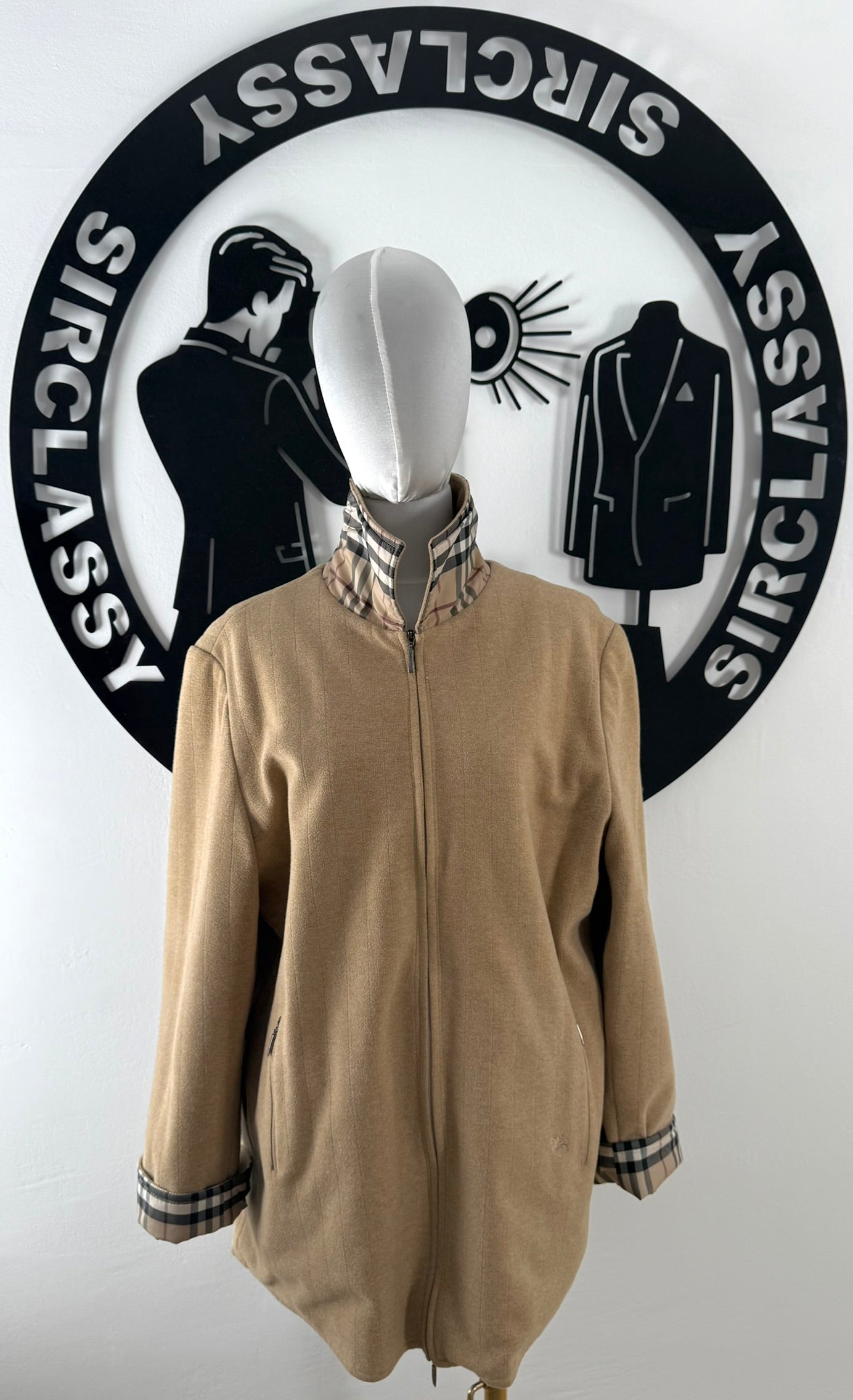 Chaqueta Burberry (XL)