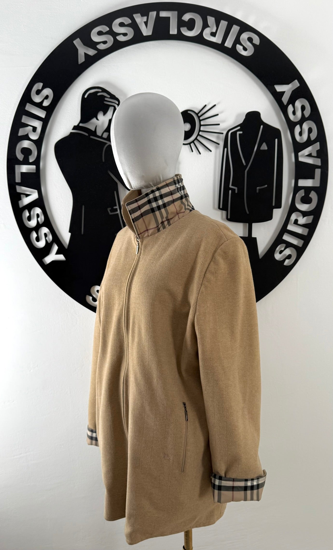 Chaqueta Burberry (XL)