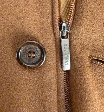 Abrigo Burberry (L)