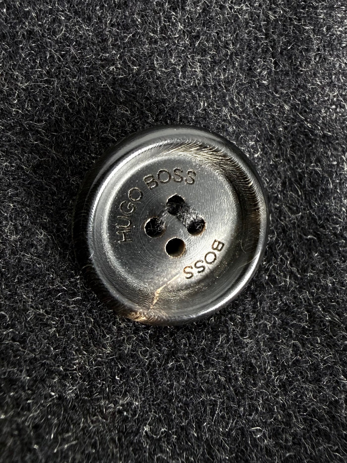 Abrigo Hugo Boss (XL)