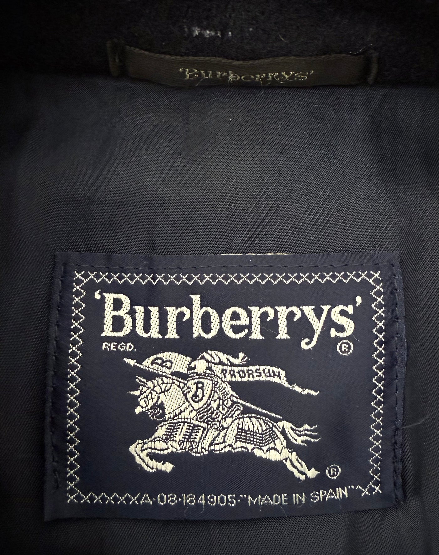 Abrigo Burberry (L)