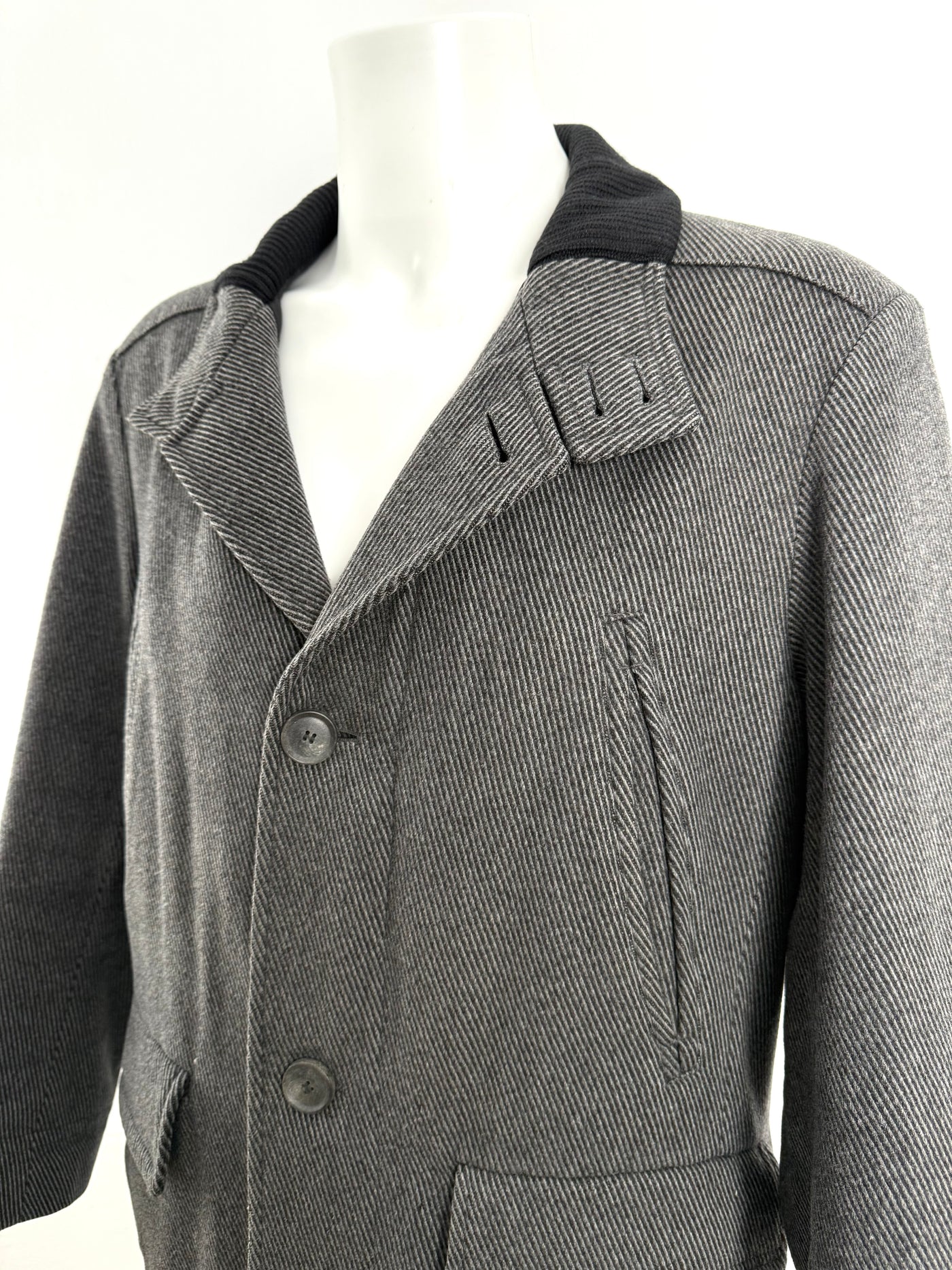 Abrigo Hugo Boss (M)