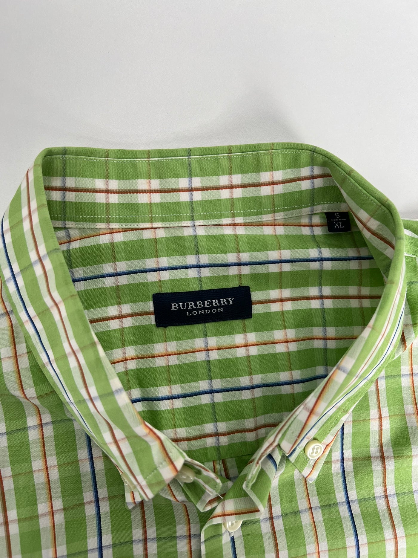 Camisa Burberry (XL)