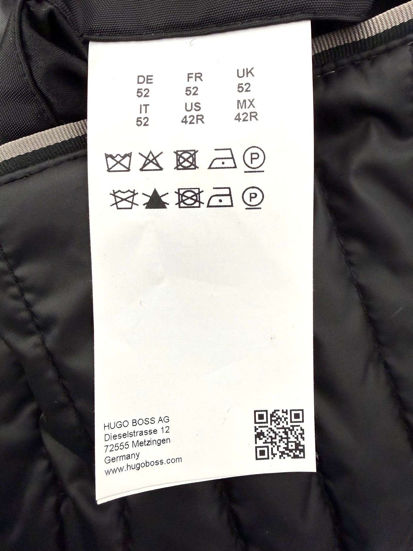 Abrigo Hugo Boss (XL)