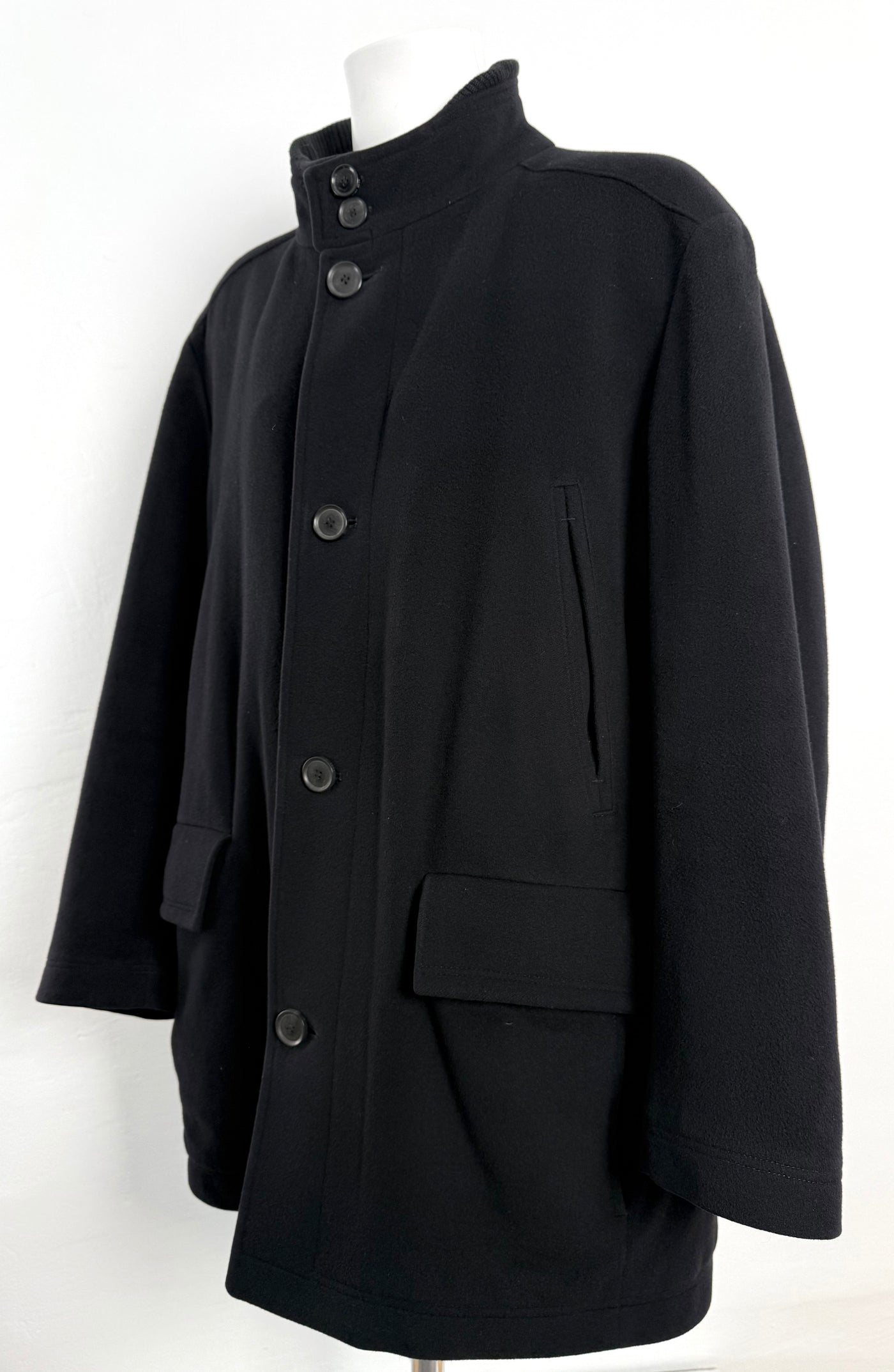 Abrigo Hugo Boss (XXL)