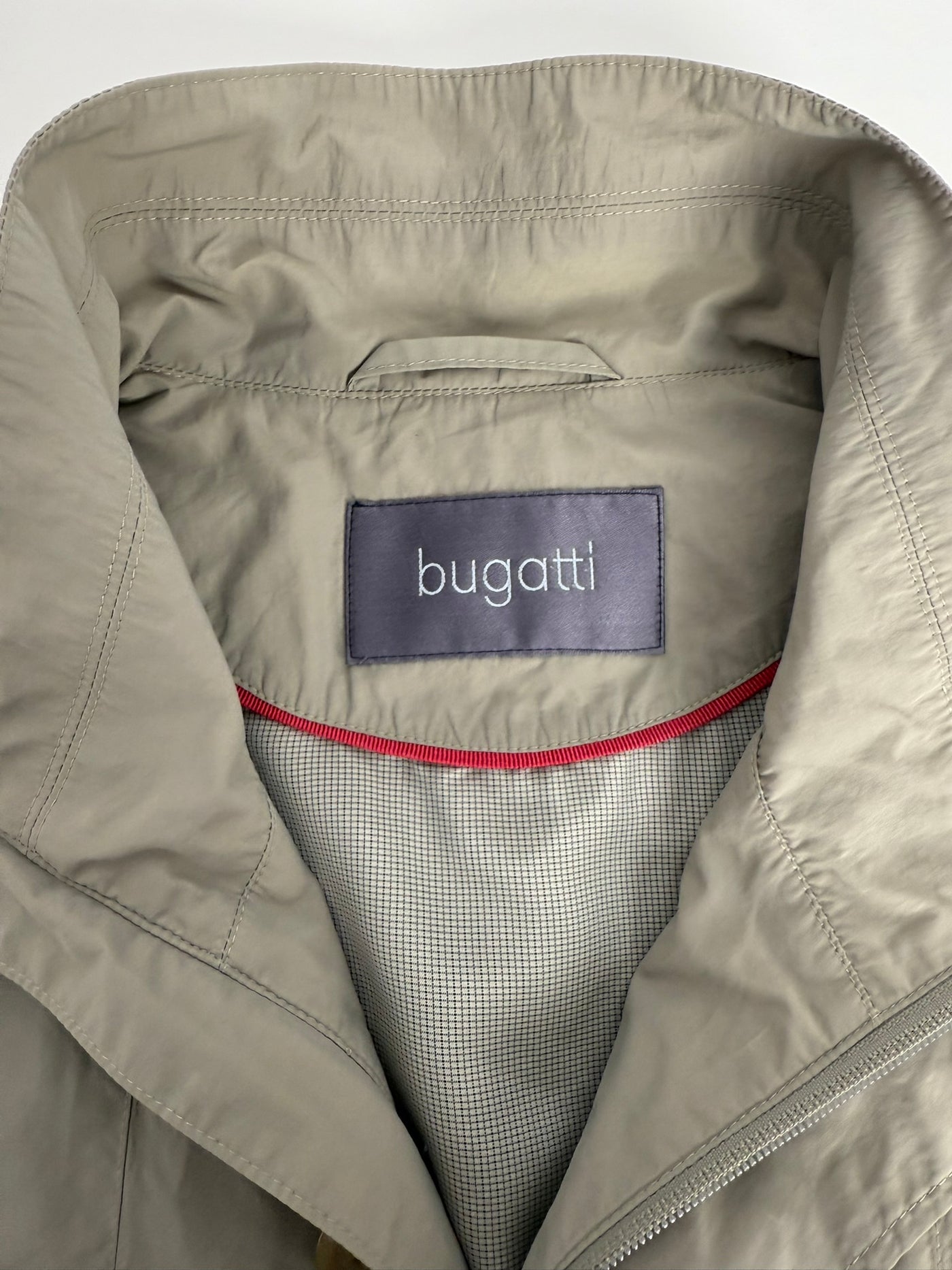 Cazadora Bugatti (L)