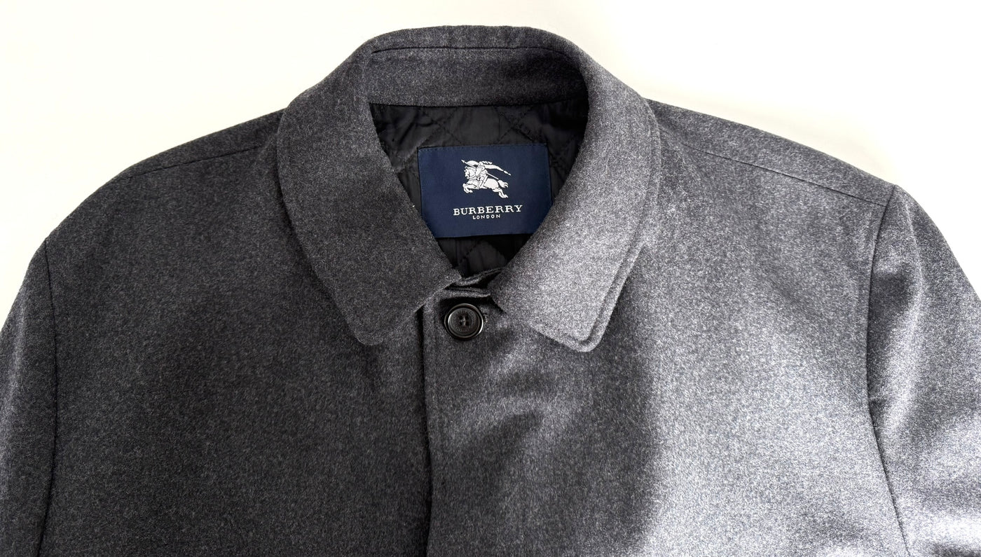 Abrigo Burberry (XL)