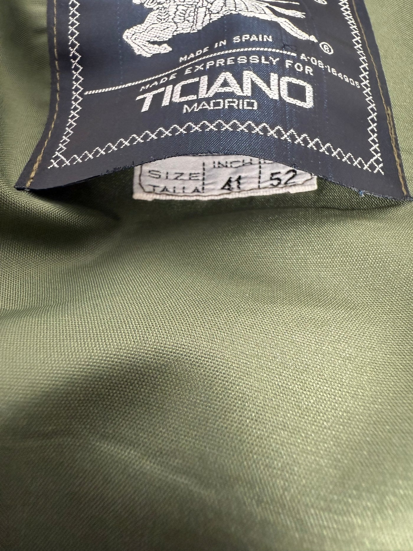 Americana Burberry (L)