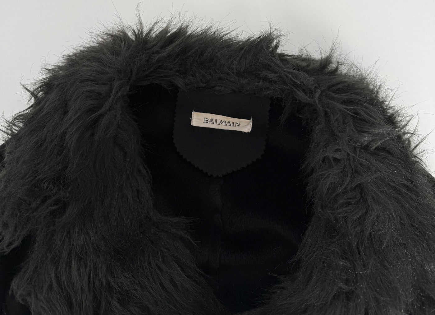 Abrigo Balmain (L)