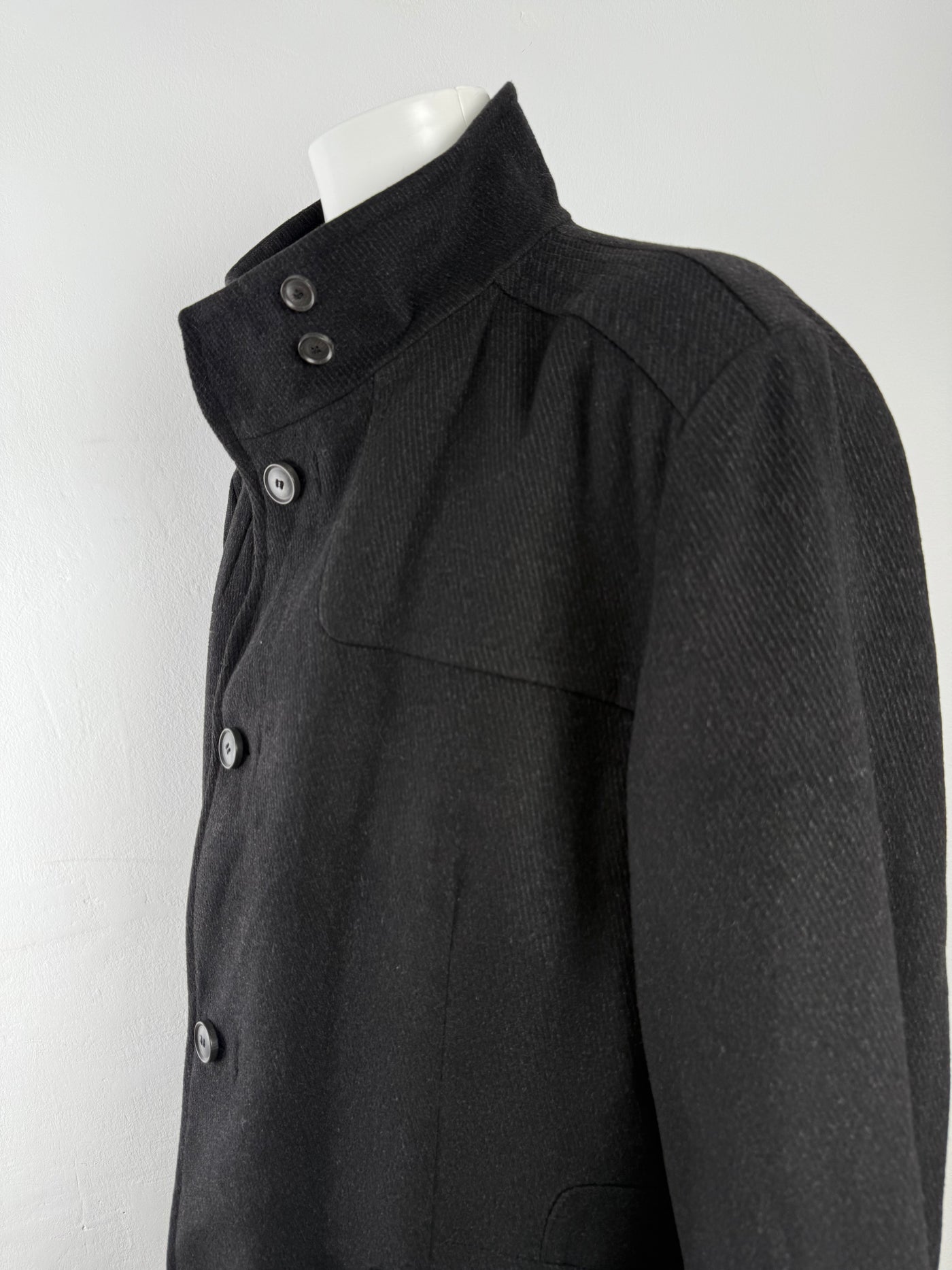 Abrigo Hugo Boss (XL)