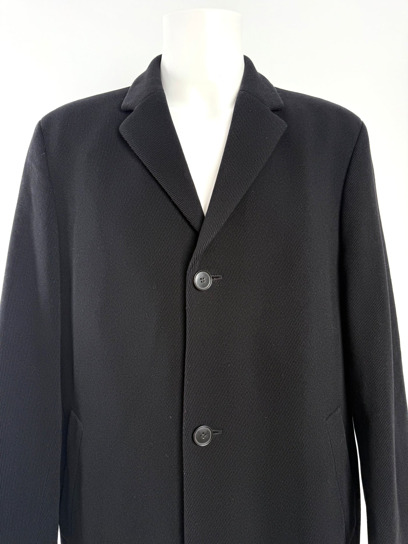 Abrigo Hugo Boss (XL)