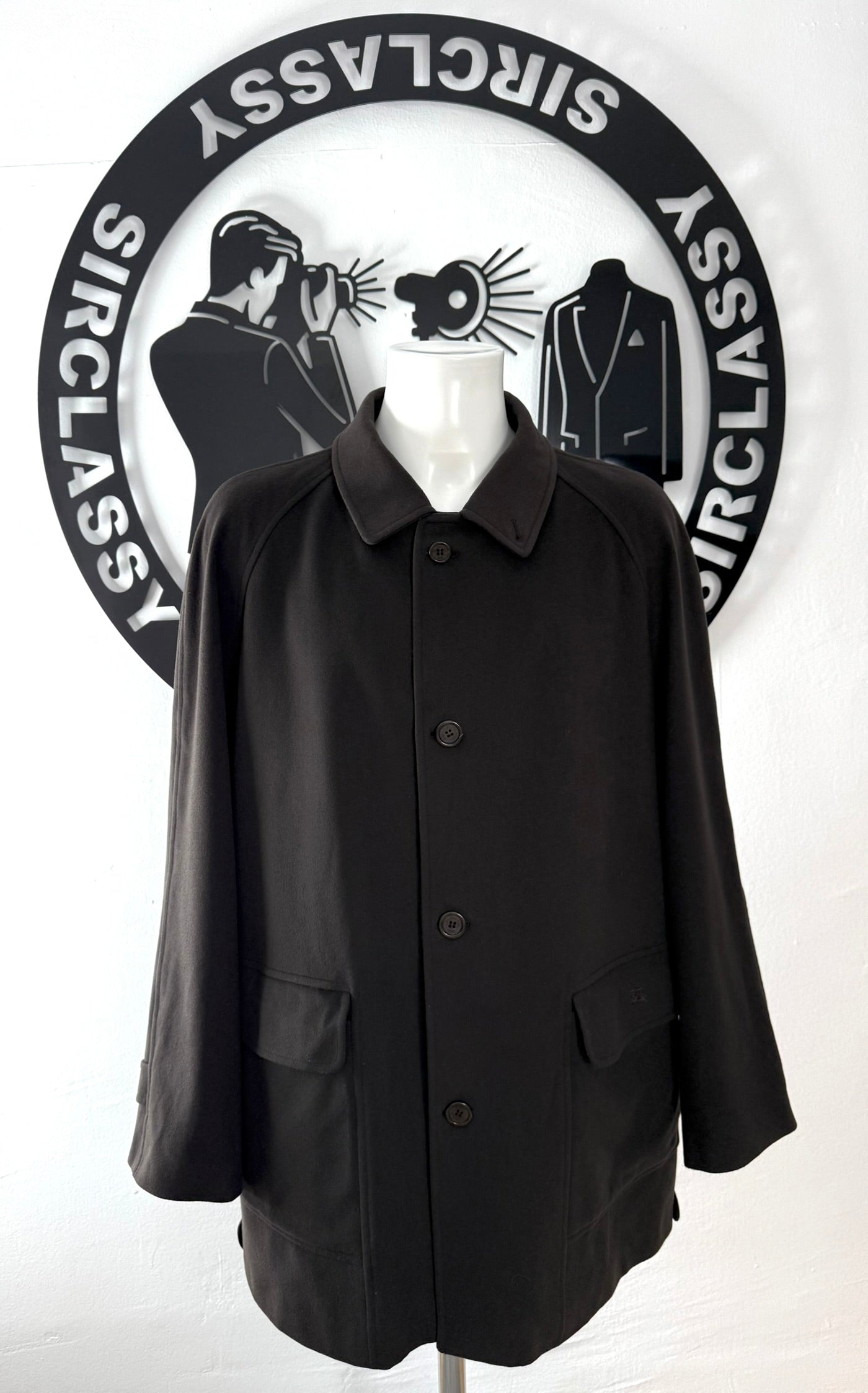Abrigo Burberry (XL)
