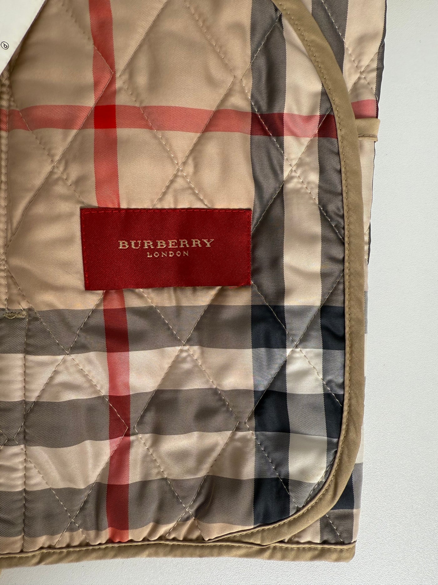 Abrigo Burberry (L)