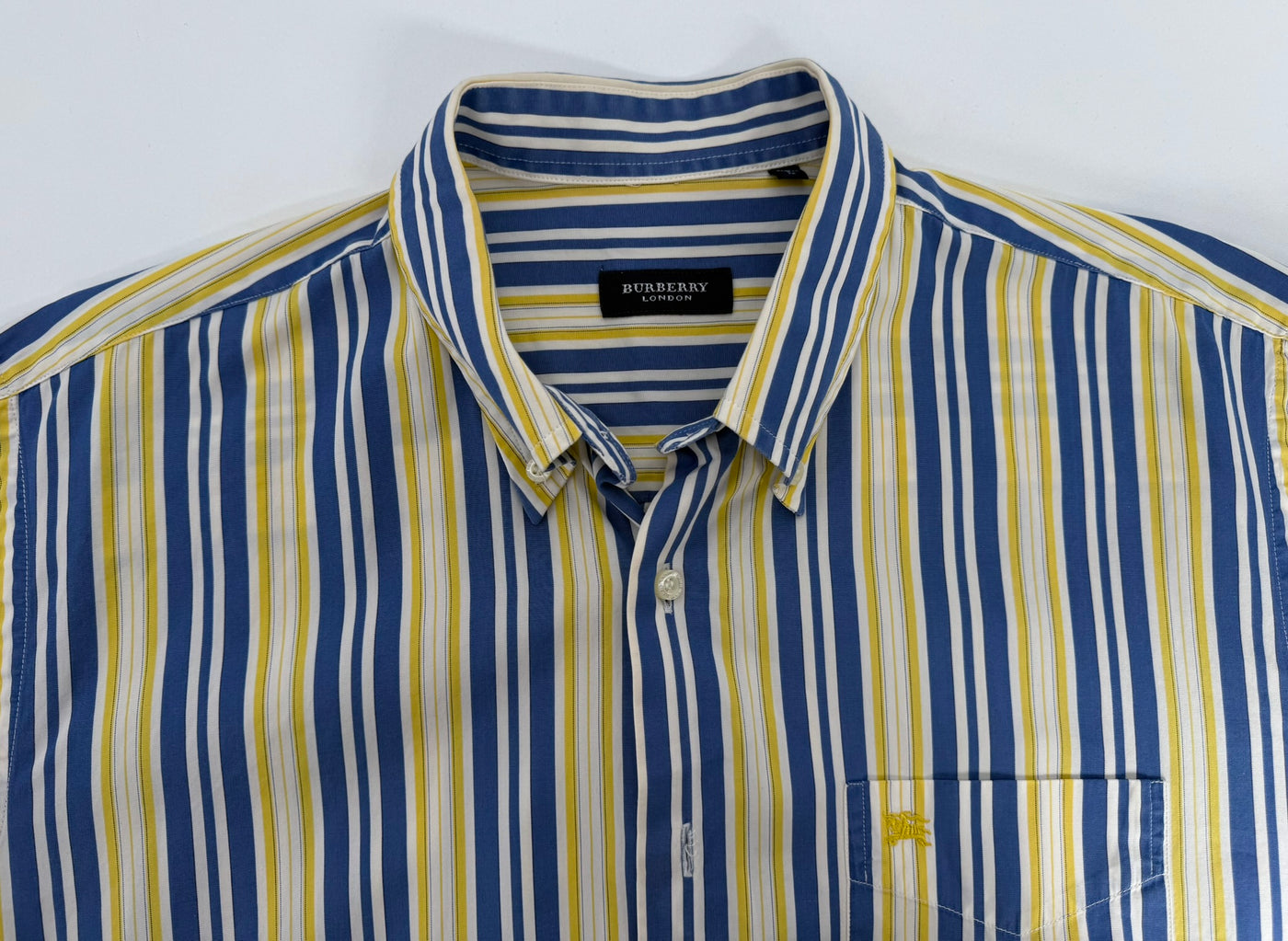 Camisa Burberry (L)