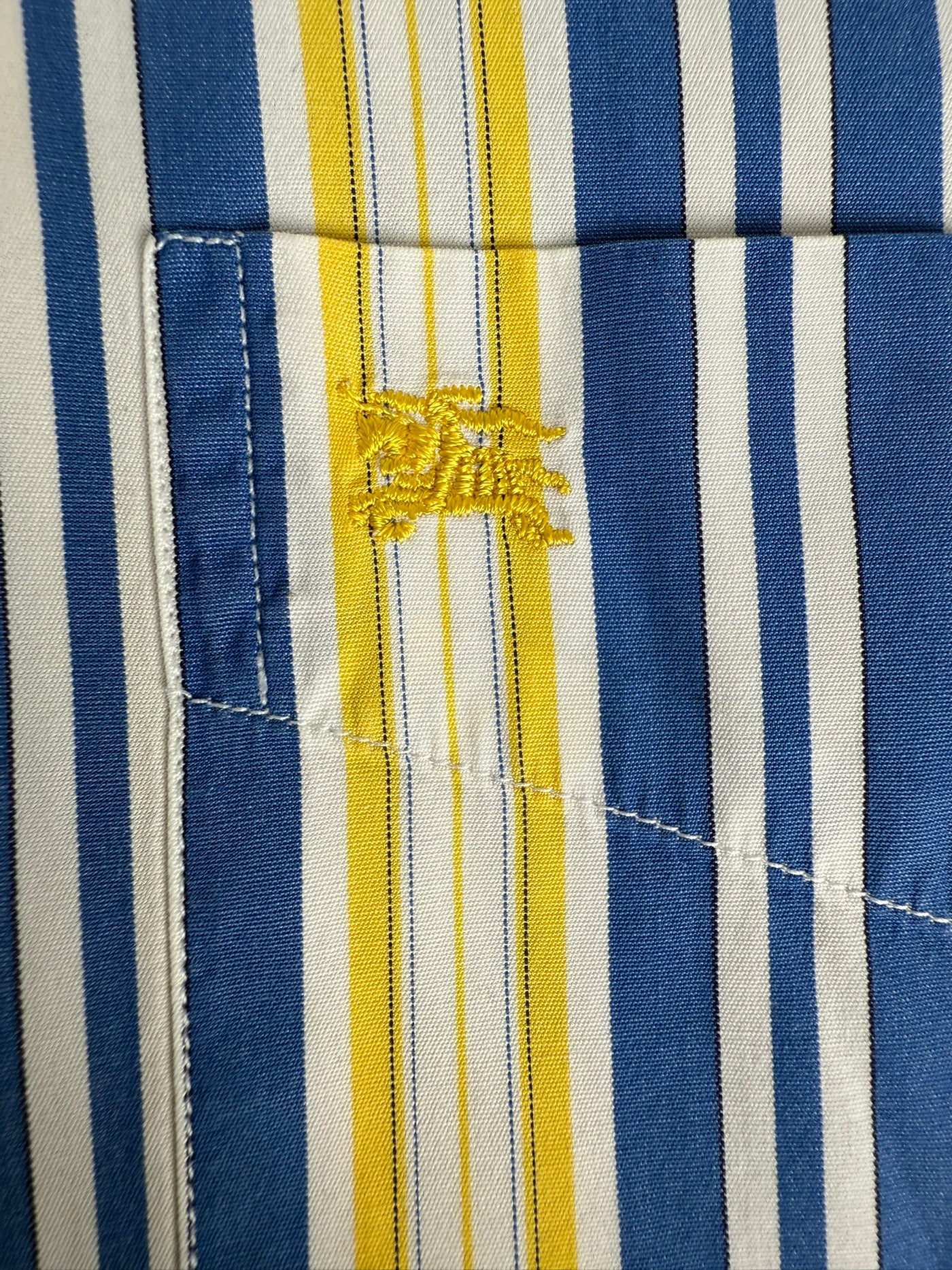 Camisa Burberry (L)