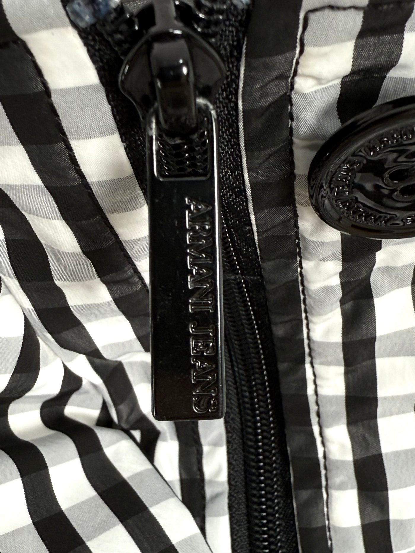 Abrigo Armani Jeans (L)