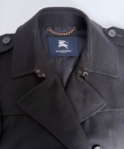 Abrigo Burberry (L)