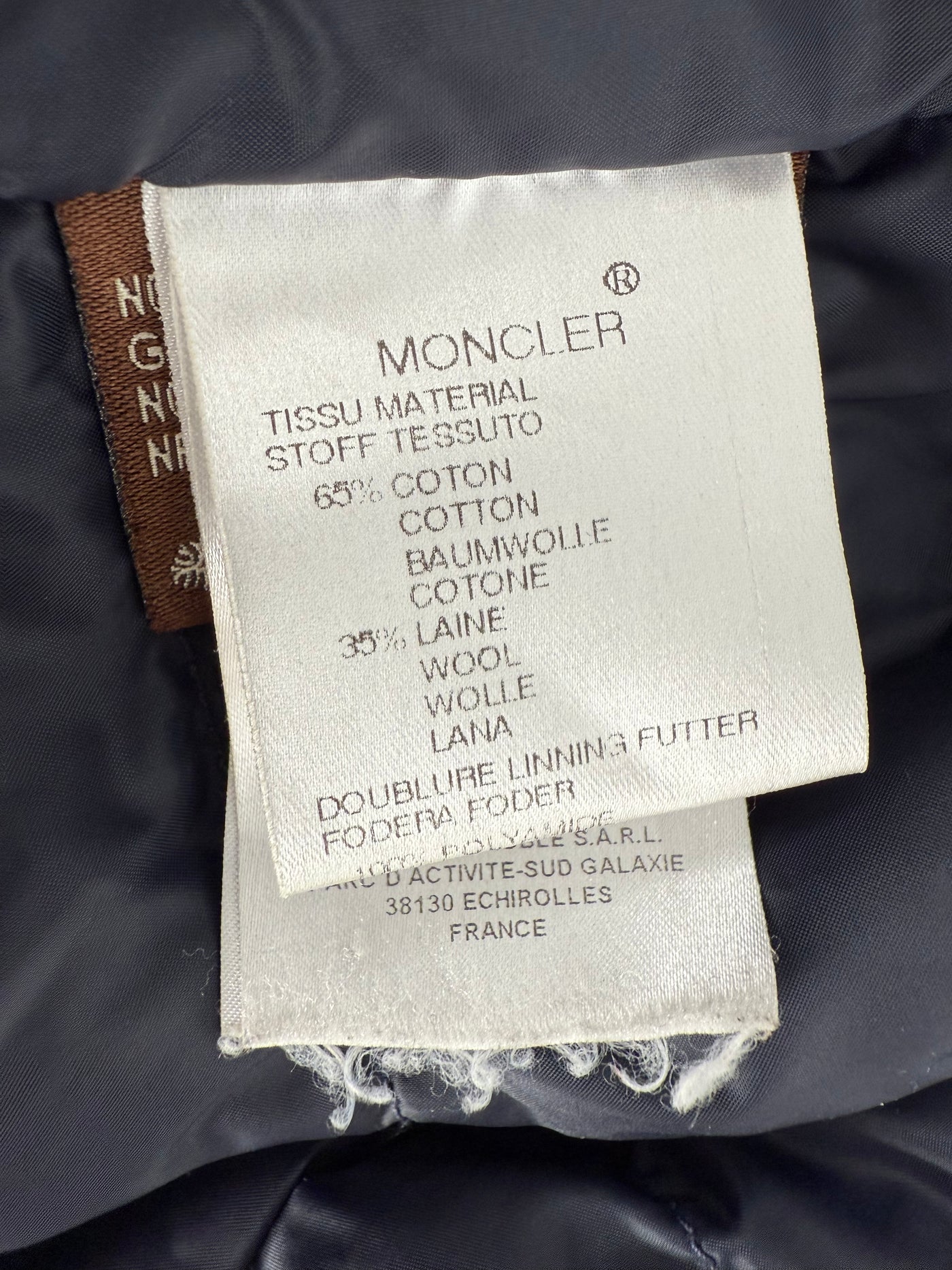 Abrigo Moncler (XL)