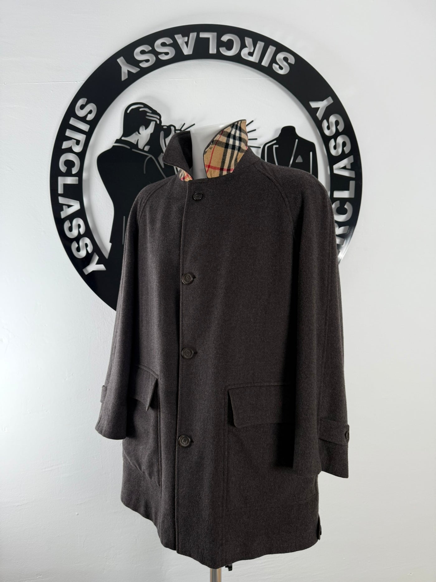 Abrigo Burberry (L)