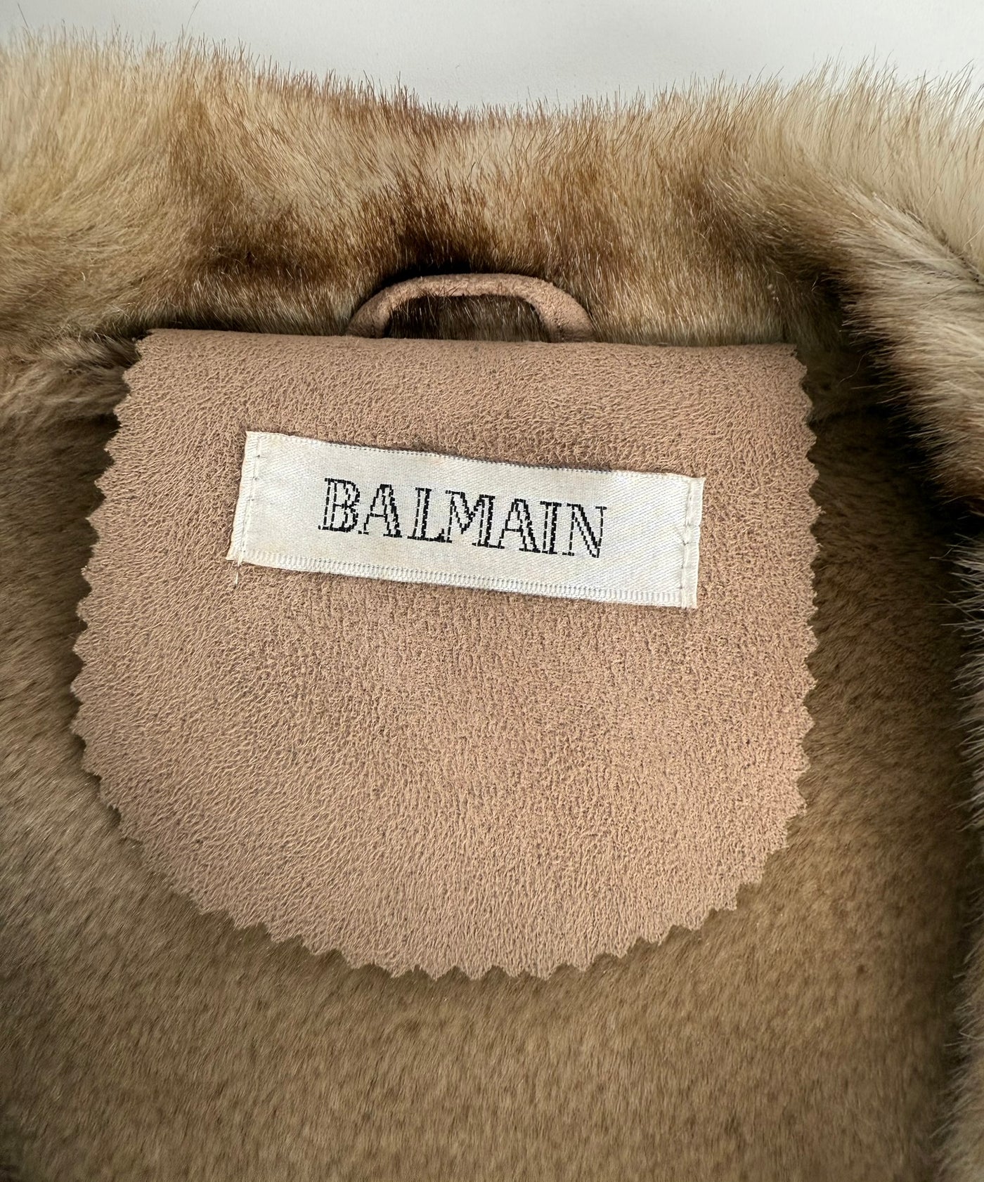 Abrigo Balmain (M)