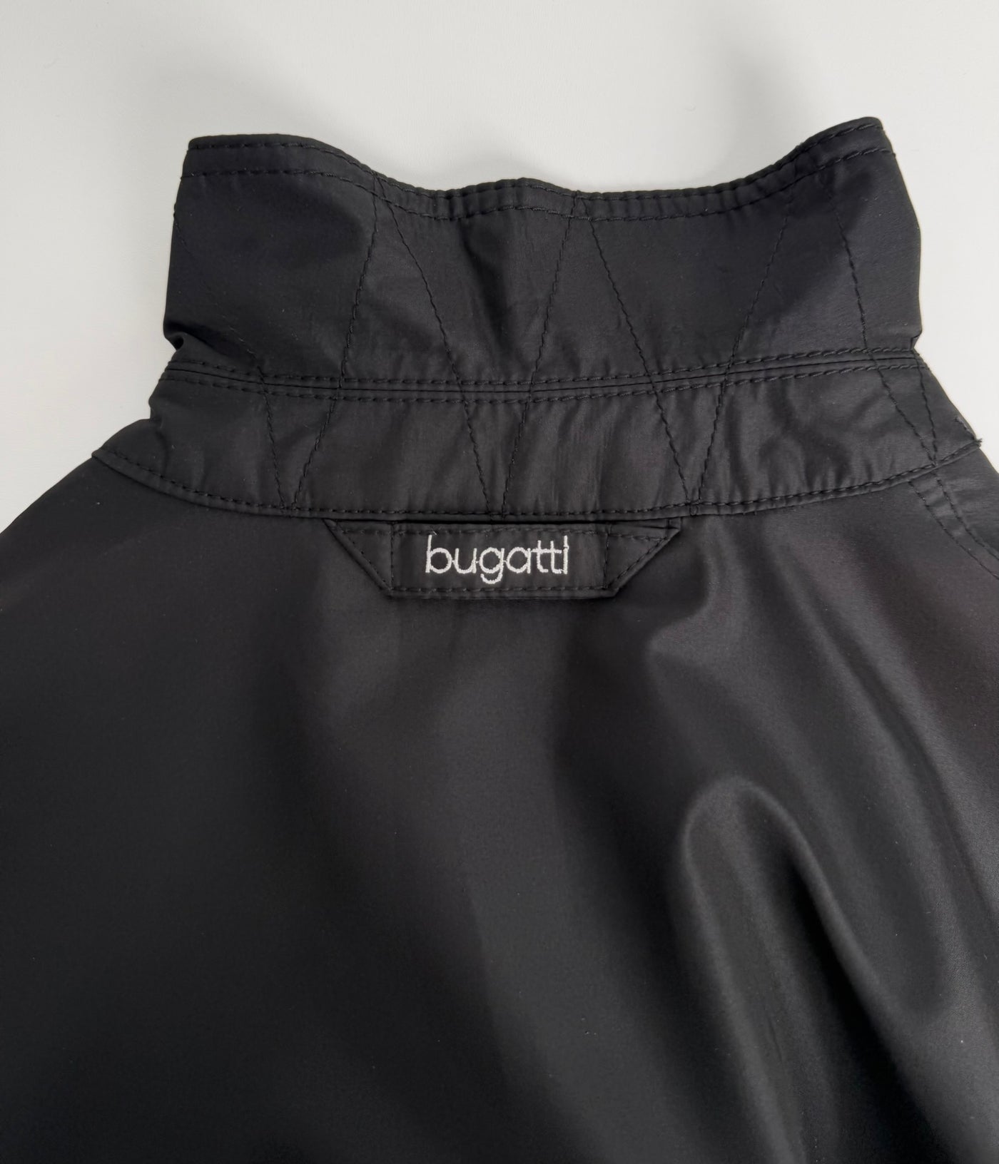 Cazadora Bugatti (M)