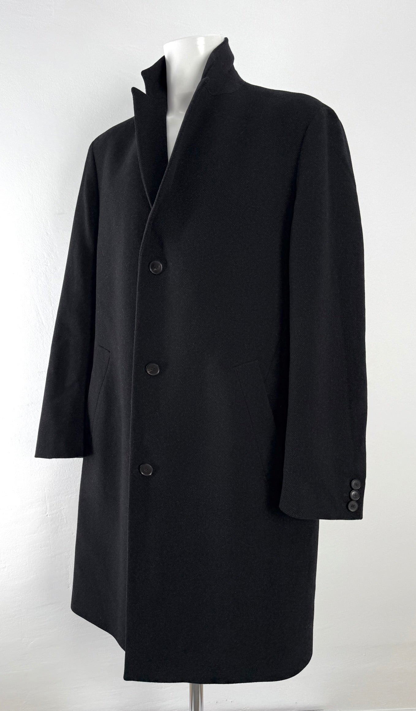 Abrigo Hugo Boss (XL)