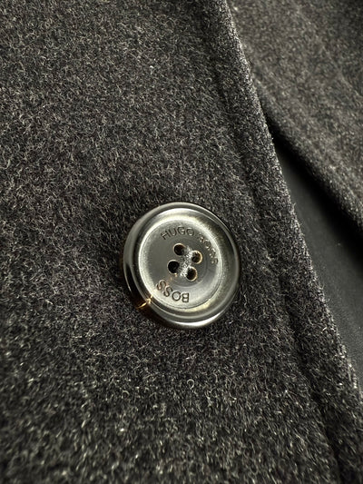 Abrigo Hugo Boss (XXL)