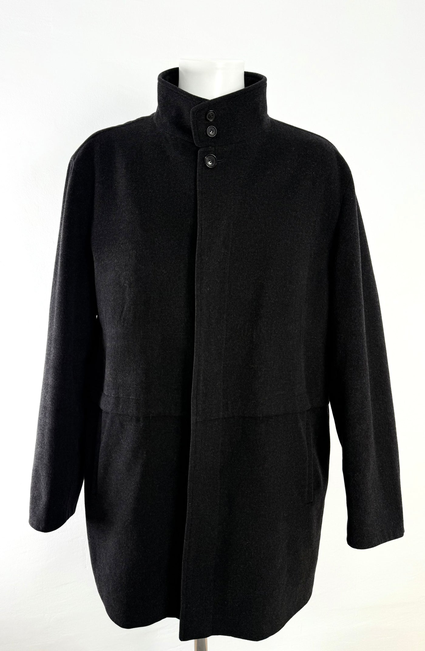 Abrigo Hugo Boss (XXL)