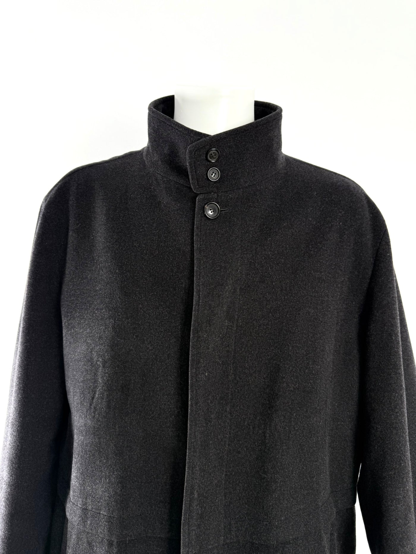 Abrigo Hugo Boss (XXL)