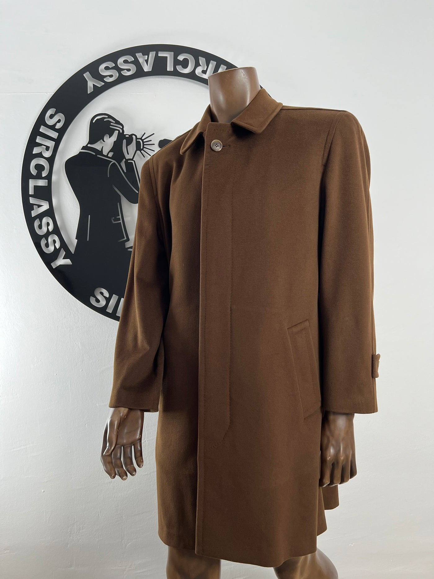 Abrigo Corneliani (XL)