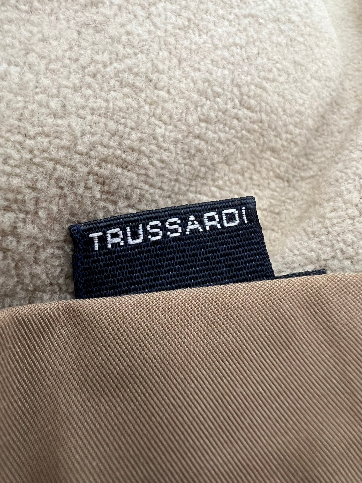 Abrigo Trussardi (XL)