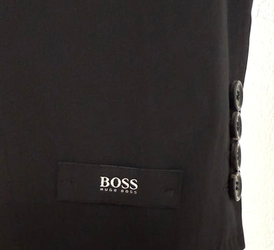 Traje Hugo Boss (M)