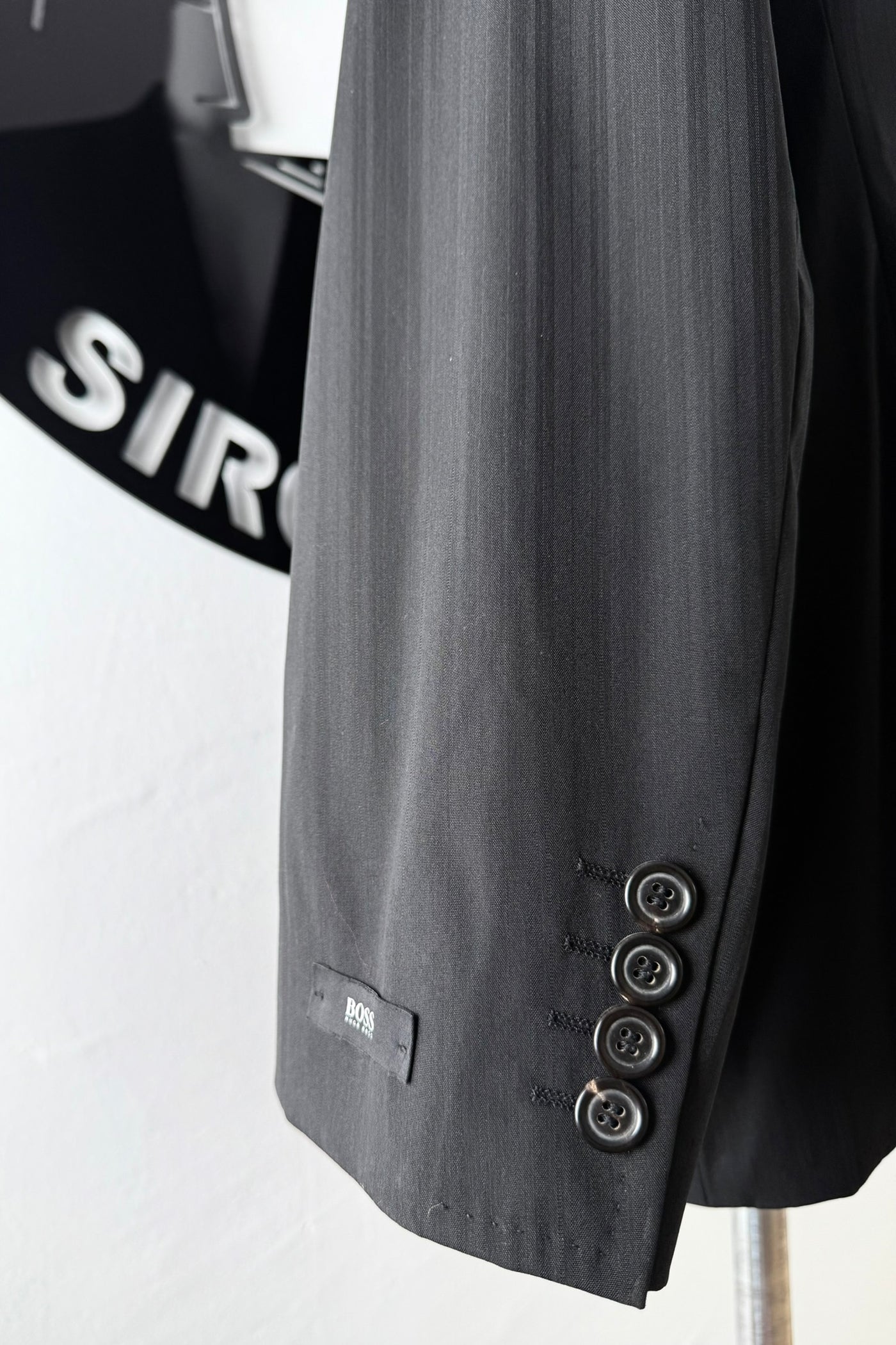 Traje Hugo Boss (M)