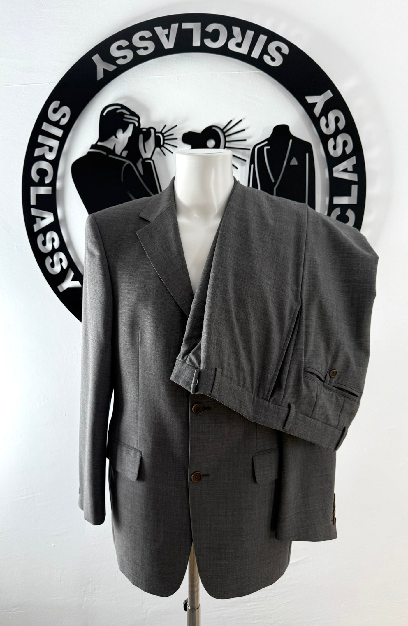 Traje Hugo Boss (M)