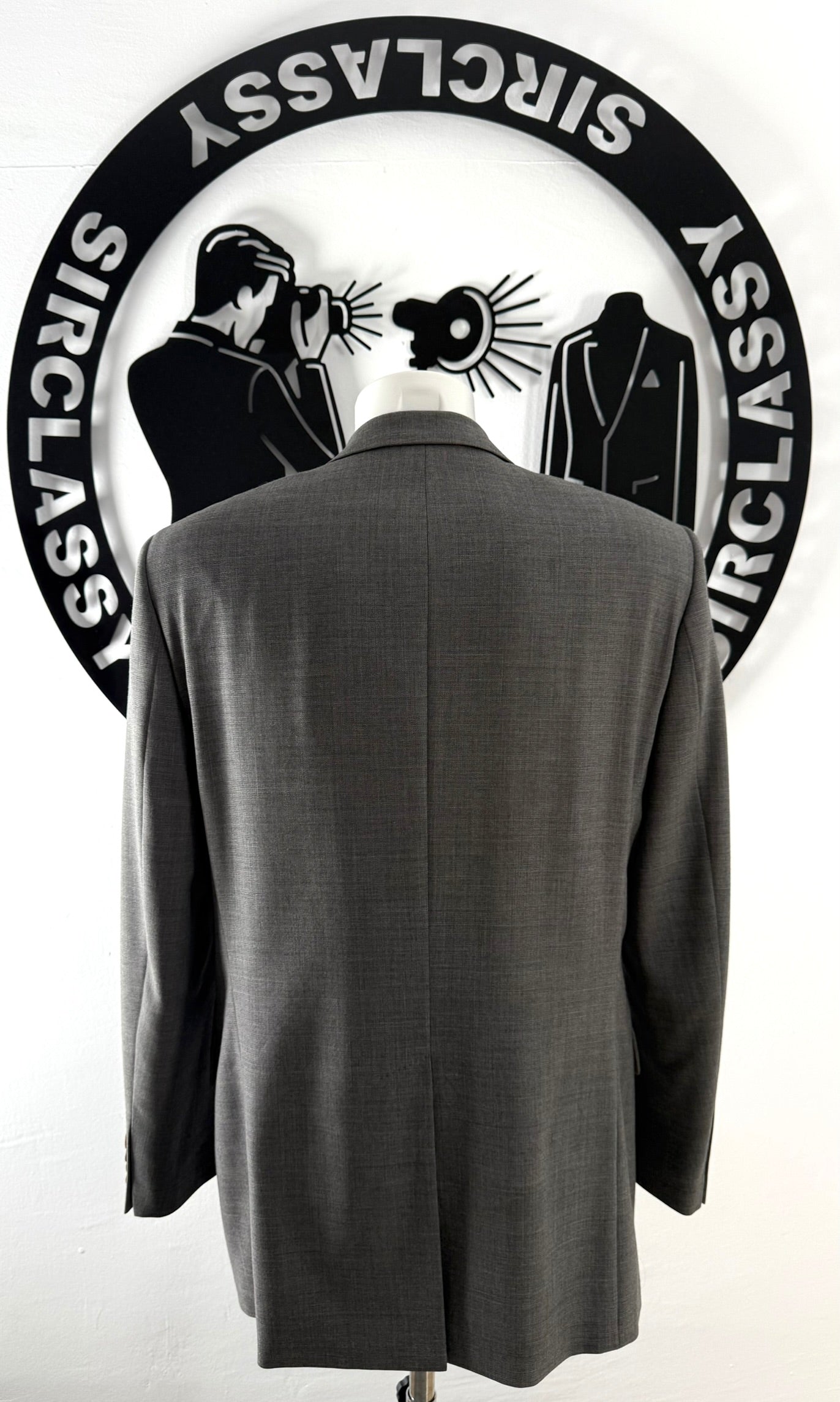 Traje Hugo Boss (M)